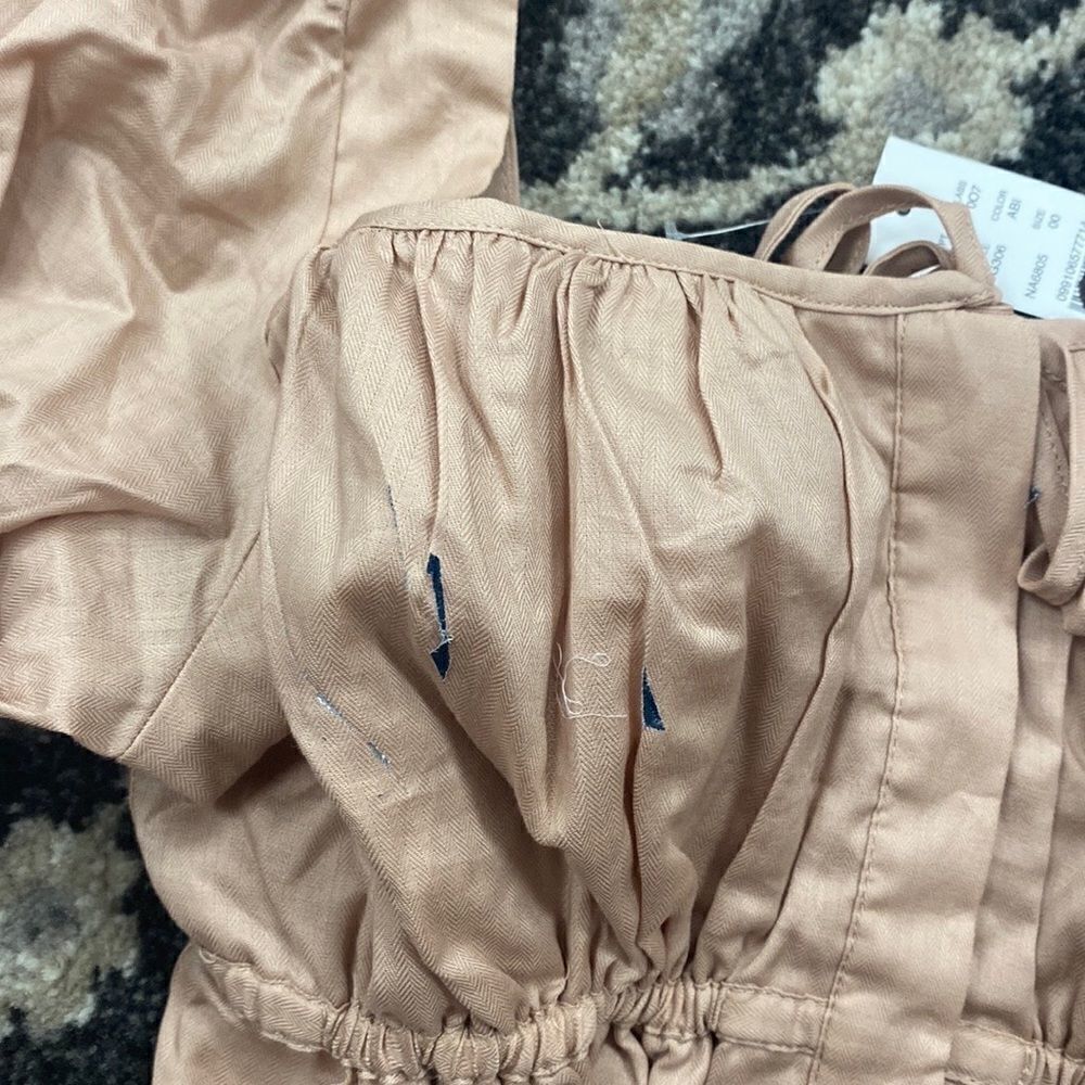 J. Crew Cinched-waist top in herringbone cotton DEFECT - Picture 2 of 3